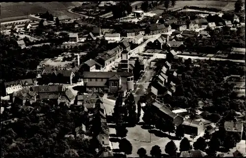 Ak Oberbruch Heinsberg, Fliegerbild vom Ort, Zentrum, Panorama