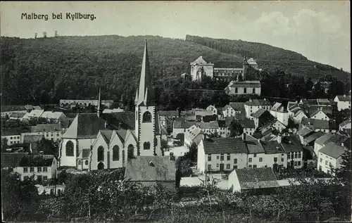 Ak Malberg in der Eifel, Totale mit Kirche