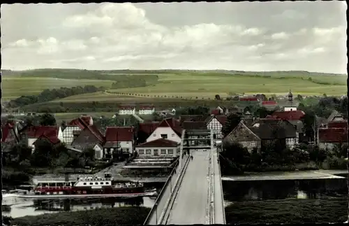 Ak Lauenförde im Weserbergland Niedersachsen, Brücke zum Ort
