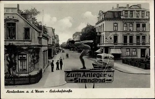 Ak Nordenham in Niedersachsen, Bahnhofstraße, Geschäftshaus, Autobus, Wegweiser z. Anleger