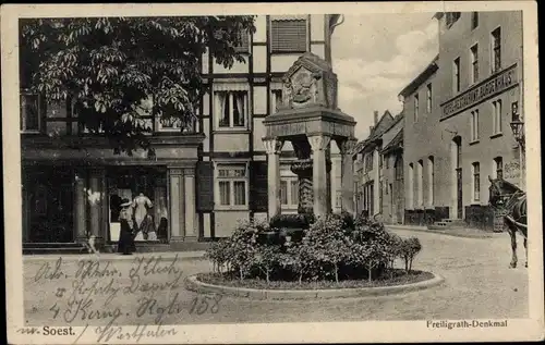 Ak Soest in Westfalen, Freiligrath Denkmal, Hotel Restaurant Bürgerhaus