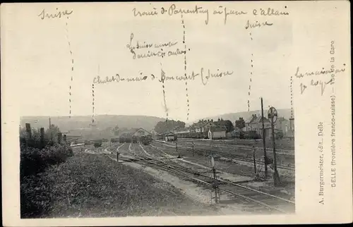 Ak Delle Territoire de Belfort, Gare, Gleisanlagen, Bahnhof Gleisseite