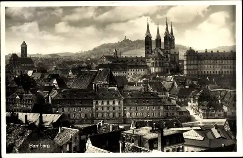 Ak Bamberg in Oberfranken, Blick über die Stadt zum Dom