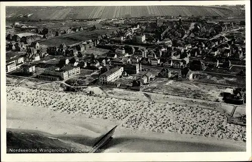 Ak Nordseebad Wangerooge in Ostfriesland, Blick auf den Ort, Fliegeraufnahme