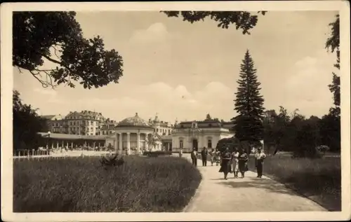 Ak Františkovy Lázně Franzensbad Reg. Karlsbad, Namesti miru