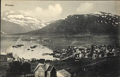 Ak Tromsø Tromsö Norwegen, Panorama vom Ort, See, Berge