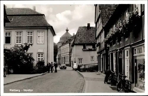 Ak Rietberg in Westfalen, Nordtor, Straßenpartie