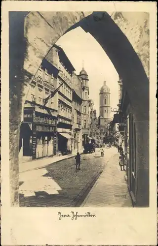 Ak Jena in Thüringen, Johannistor, Straßenpartie