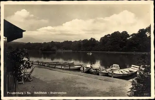 Ak Frankenberg an der Zschopau, Blick auf den Schilfteich mit Ruderstation