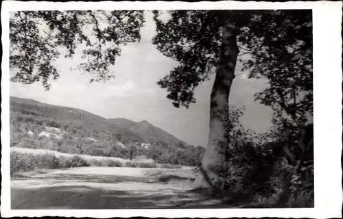 Foto Ak Böhmen Sudetenland, Blick auf einen Ort, Petersberg