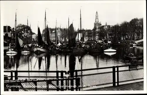 Ak Groningen Niederlande, Zuiderhaven met Gezicht op museum en A. Toren