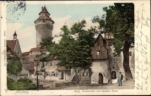 Ak Nürnberg in Mittelfranken, Burg, Vestnertor mit rundem Turm, Trenkler 20602