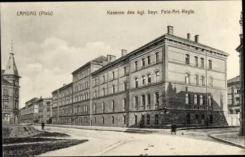 Ak Landau in der Pfalz, Kaserne des kgl. bayr. Feld-Artillerie-Regiments
