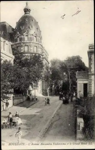 Ak Houlgate Calvados, L'Avenue Alexandra Feodorowna, Le Grand Hotel