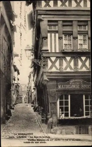 Ak Lisieux Calvados, La Rue de la Paix, Vieilles Maisons