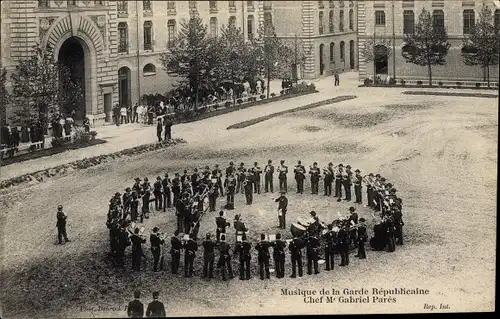 Ak Paris IV., Musique de la Garde Republicaine, Revue d'Honneur