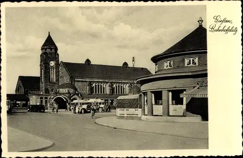 Ak Gießen an der Lahn Hessen, Bahnhofplatz