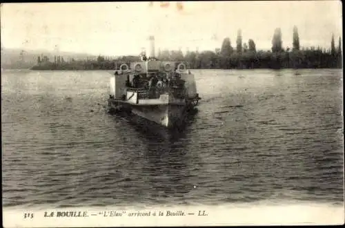 Ak La Bouille Seine Maritime, L'Elan arrivant a la Bouille