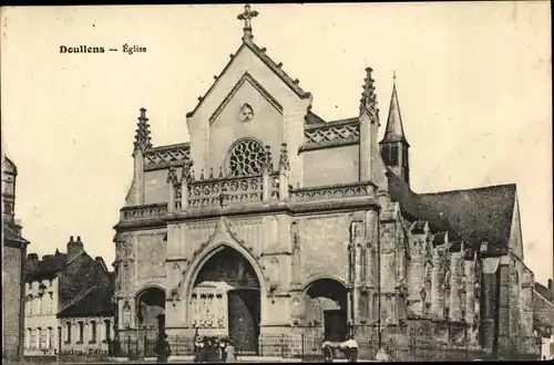 Ak Doullens Somme, L'Eglise