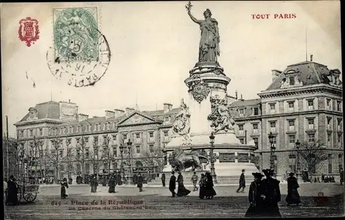 Paris III, Place de la République, Caserne du Chateau d'Eau, Monument