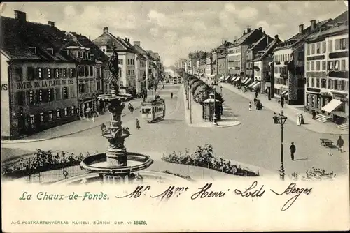 Ak La Chaux de Fonds Kanton Neuenburg, Stadtansicht, Platz, Straßenbahn