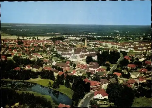 Ak Munster an der Örtze Lüneburger Heide, Luftbild vom Ort