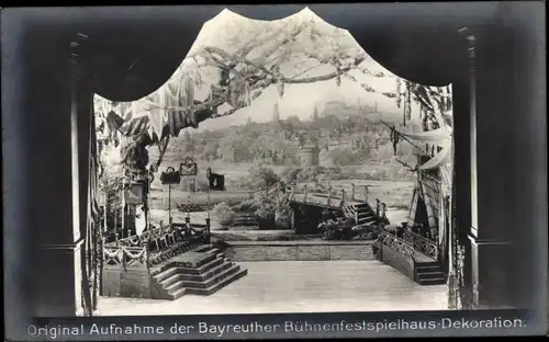 Ak Bayreuth in Oberfranken, Meistersinger, Bühnenfestspielhaus Dekoration, 4. Aufzug: Festwiese