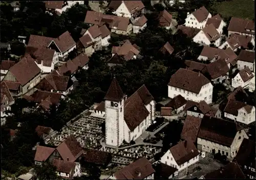 Ak Altburg Calw im Nordschwarzwald, Fliegeraufnahme von der Ev. Martinskirche