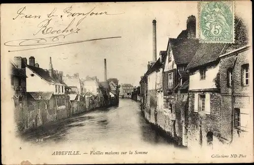 Ak Abbeville Somme, Vieilles maisons sur la Somme
