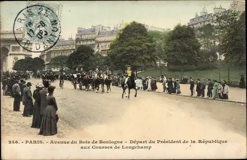 Ak Paris XVI, Avenue de Bois de Boulogne, Départ du Président, Courses de Longchamp