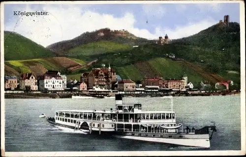 Ak Königswinter am Rhein, , Rheindampfer, Blick zu Drachenfels und Drachenburg