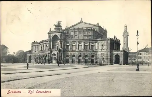 Ak Dresden Altstadt, Blick aufs königliche Opernhaus