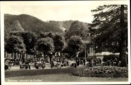 Ak Karlovy Vary Karlsbad Stadt, Frühstück im Posthof