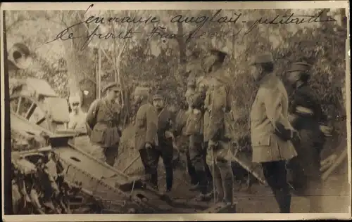 Foto Ak Aisne, Französische Soldaten in Uniformen, Maschine, I WK