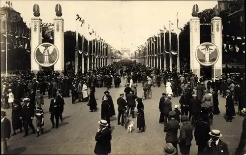 Ak Paris VIII., Les Fetes de la Victoire 1919, Champs Elysees