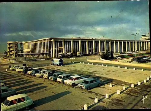 Ak Marseille Bouches du Rhône, Aeroport de Marseille-Marignane, Facade principale de l'Aerogare