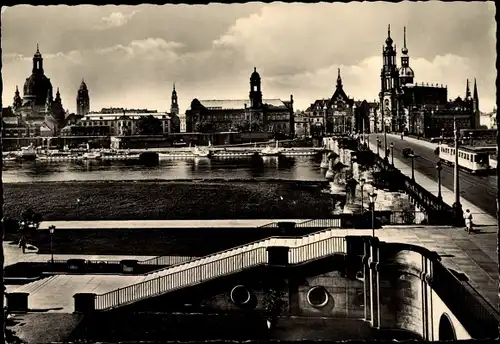 Ak Dresden Altstadt, Stadt vom Narrenhäus'l aus gesehen, Tram