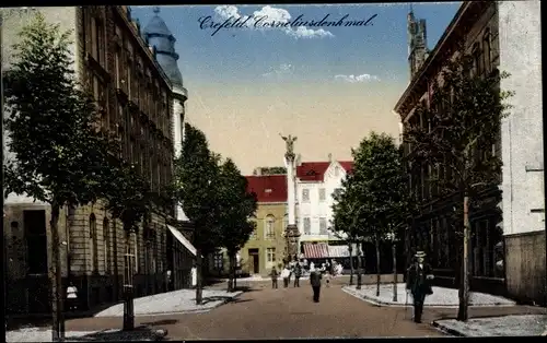 Ak Krefeld, Blick zum Corneliusdenkmal,Straßen,Geschäft