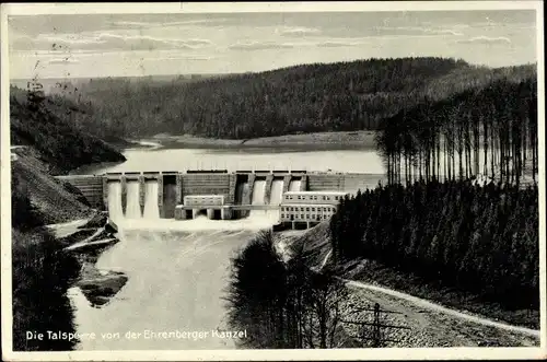 Ak Kriebstein Mittelsachsen, Blick zur Talsperre, Staumauer mit Überlauf