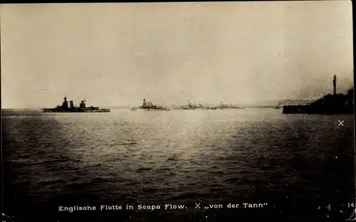 Foto Ak Deutsches Kriegsschiff SMS von der Tann, Internierung in Scapa Flow, Englische Flotte