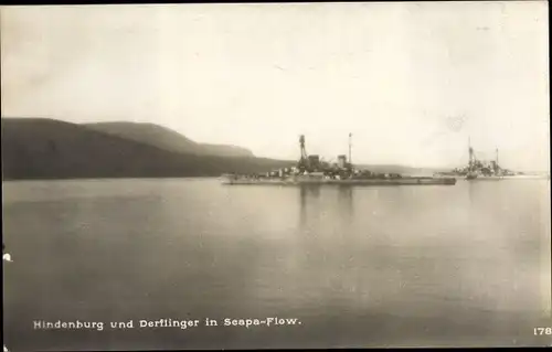 Foto Ak Deutsche Kriegsschiffe SMS Hindenburg, SMS Derfflinger, Internierung in Scapa Flow