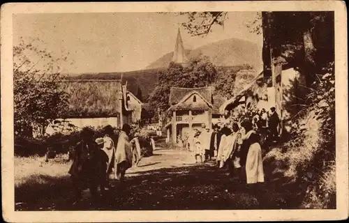 Ak Madagaskar, Le Village Malgache attend le Missionnaire