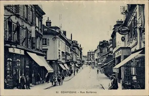 Ak Compiègne Oise, Rue Solferino