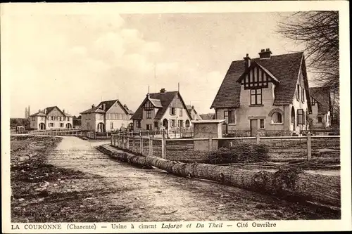 Ak La Couronne Charente, Usine a ciment Lafarge et Du Theil, Cite Ouvriere