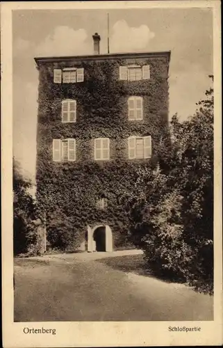 Ak Ortenberg in Hessen, Gebäudeansicht, Partie am Schloss