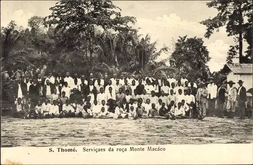 Ak São Tomé und Príncipe, Servicaes da roca Monte Macaco, Gruppenbild