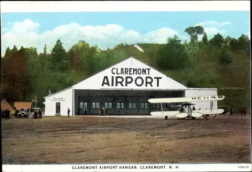 Ak Claremont New Hampshire USA, Airport Hangar