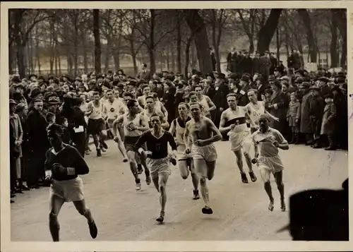 Foto Berlin, Leichtathleten, Frühjahrs Werbelauf