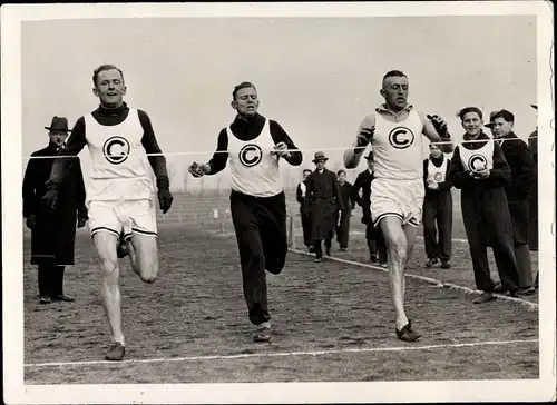 Foto Berlin, SCC, Sport Club Charlottenburg, Sieg im Mannschafts Waldlauf