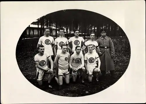 Foto Berlin, Waldlauf in den Müggelbergen 1915, Läufer des SCC, Sport Club Charlottenburg